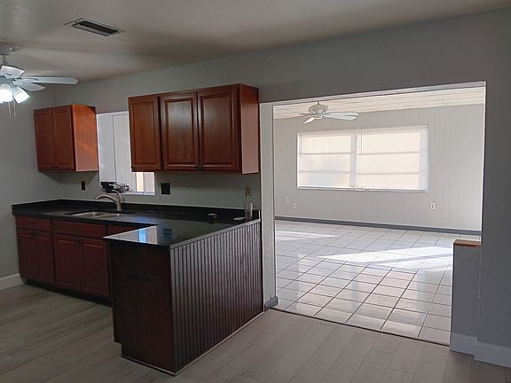 4th image of 5344 Hayden Blvd