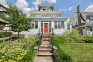 Parker St-S1007-001.jpg