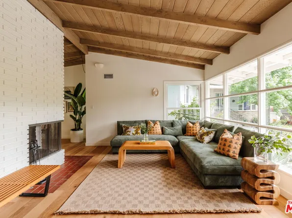 550 Arch Pl, Glendale, CA 91206