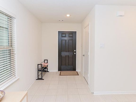 4th image of 15839 Copper Springs Ln