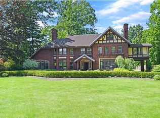 16800 S Park Blvd, Shaker Heights, OH