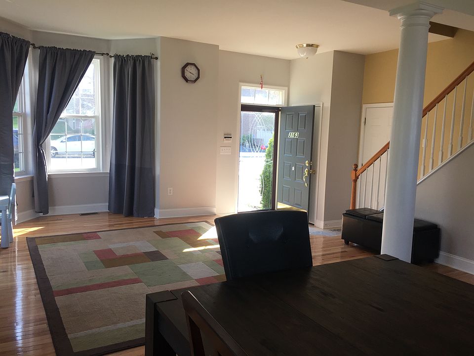 1st image of 3163 Woods Edge Dr