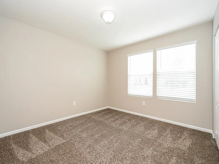 3586 Derby Forest Dr — Photo 14