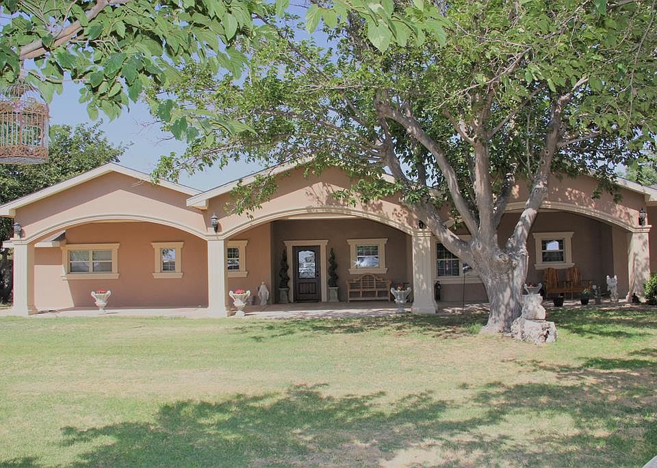 1st image of 3029 N Ambassador Ave