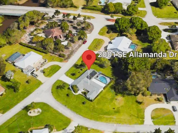 2001 SE Allamanda Drive, Port St Lucie, FL 34952