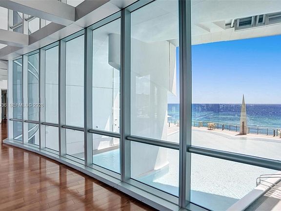 5th image of 17121 Collins Ave APT 1503