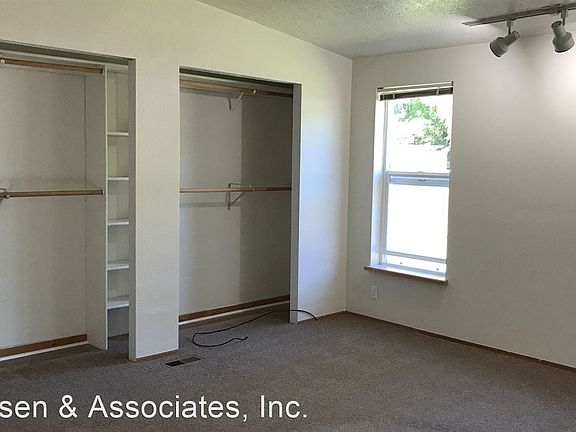 5th image of 3790 SW Neer Ave