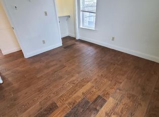 310 Tecumseh St #3, Fall River, MA 02721