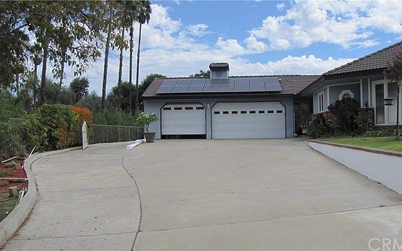 4th image of 4542 Soto St