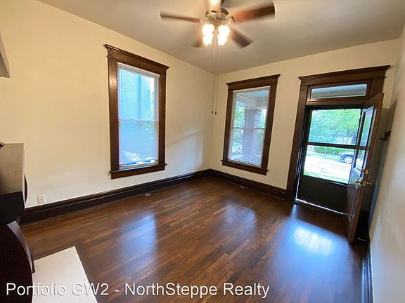 2nd image of 182 W 1st Ave #7125051