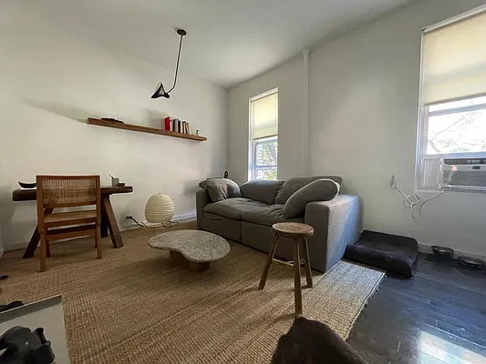 Rented by Compass | media 2