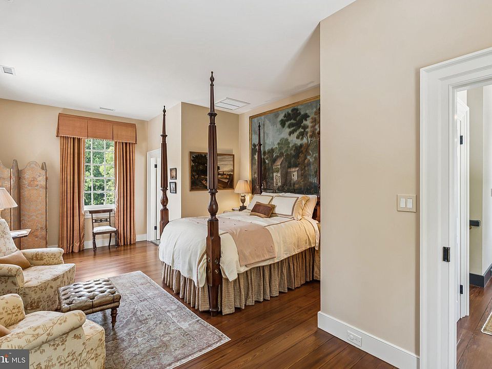 34th image of this home