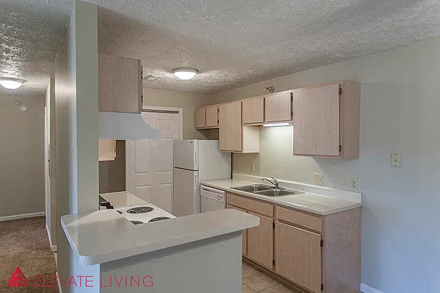 Parkview Apartments — Photo 26