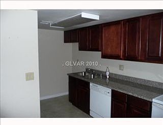 5th image of 5062 River Glen Dr Unit 153