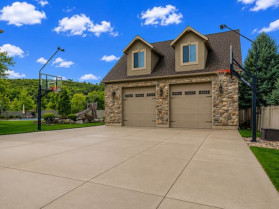 5th image of 6455 S Raymond Dr