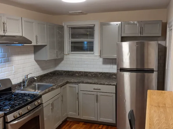 (undisclosed Address), Revere, MA 02151