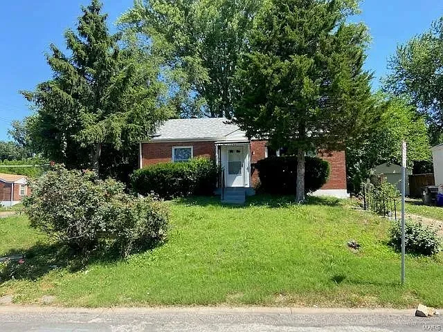 8143 Canton Ave — Photo 1