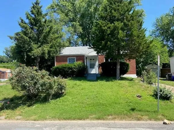 8143 Canton Ave, Saint Louis, MO 63130