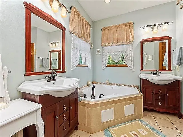 3 bed, 3374 sqft, $3,000 — Photo 3