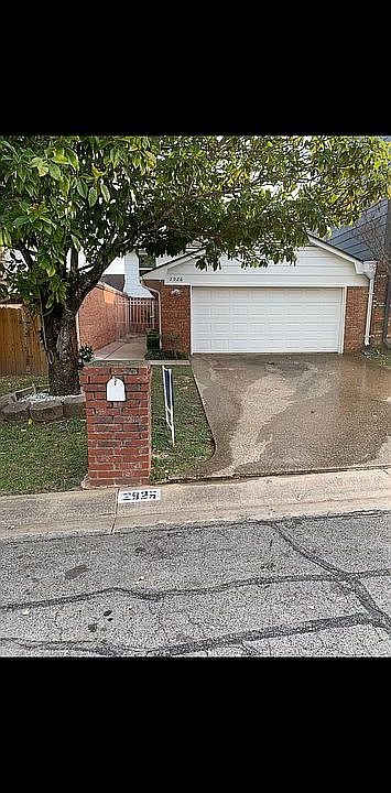 1st image of 2926 Savannah Ct