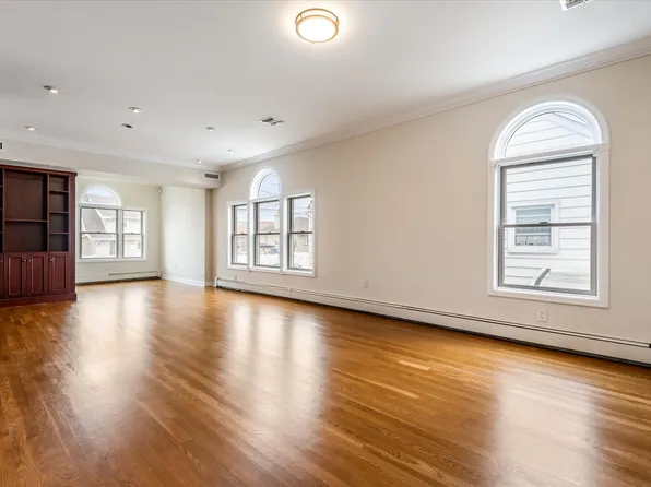 161-40 98th Street image 6 of 36