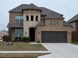 2916 Laysan Teal Way, Fort Worth, TX 76118