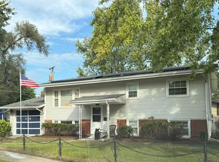 29 Arapaho Dr, Thornton, IL