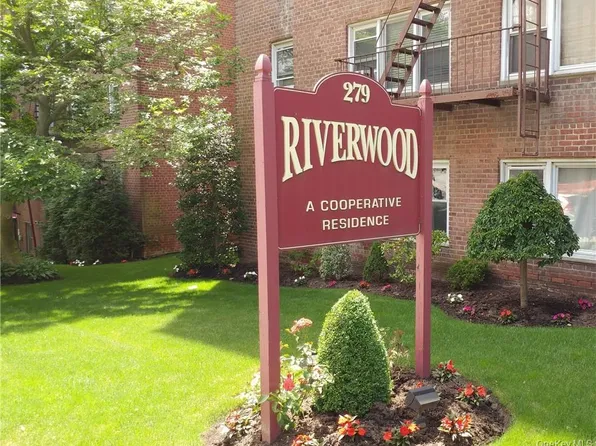 279 N Broadway #1T, Yonkers, NY 10701