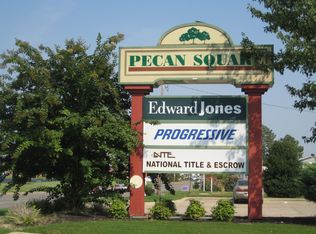 2111 Race St, Jonesboro, AR 72401