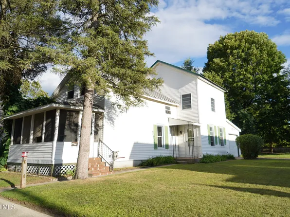 130 York Avenue, Saratoga Springs, NY 12866