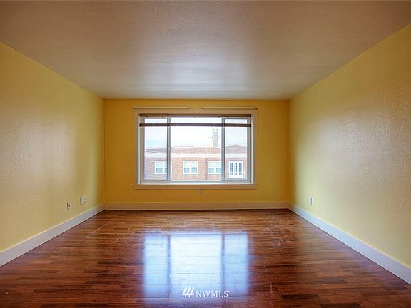 2nd image of 25 N Broadway #306