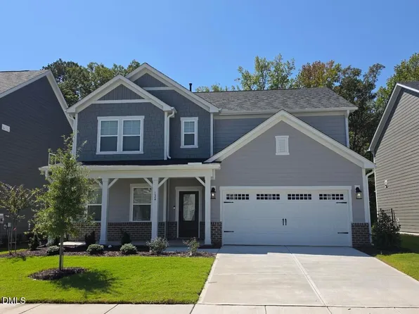 124 Rivulet Ct, Cary, NC 27519