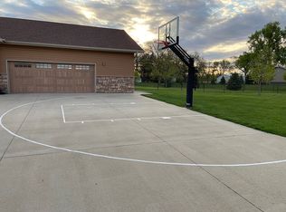 103 Rottunda Way, South Sioux City, NE 68776
