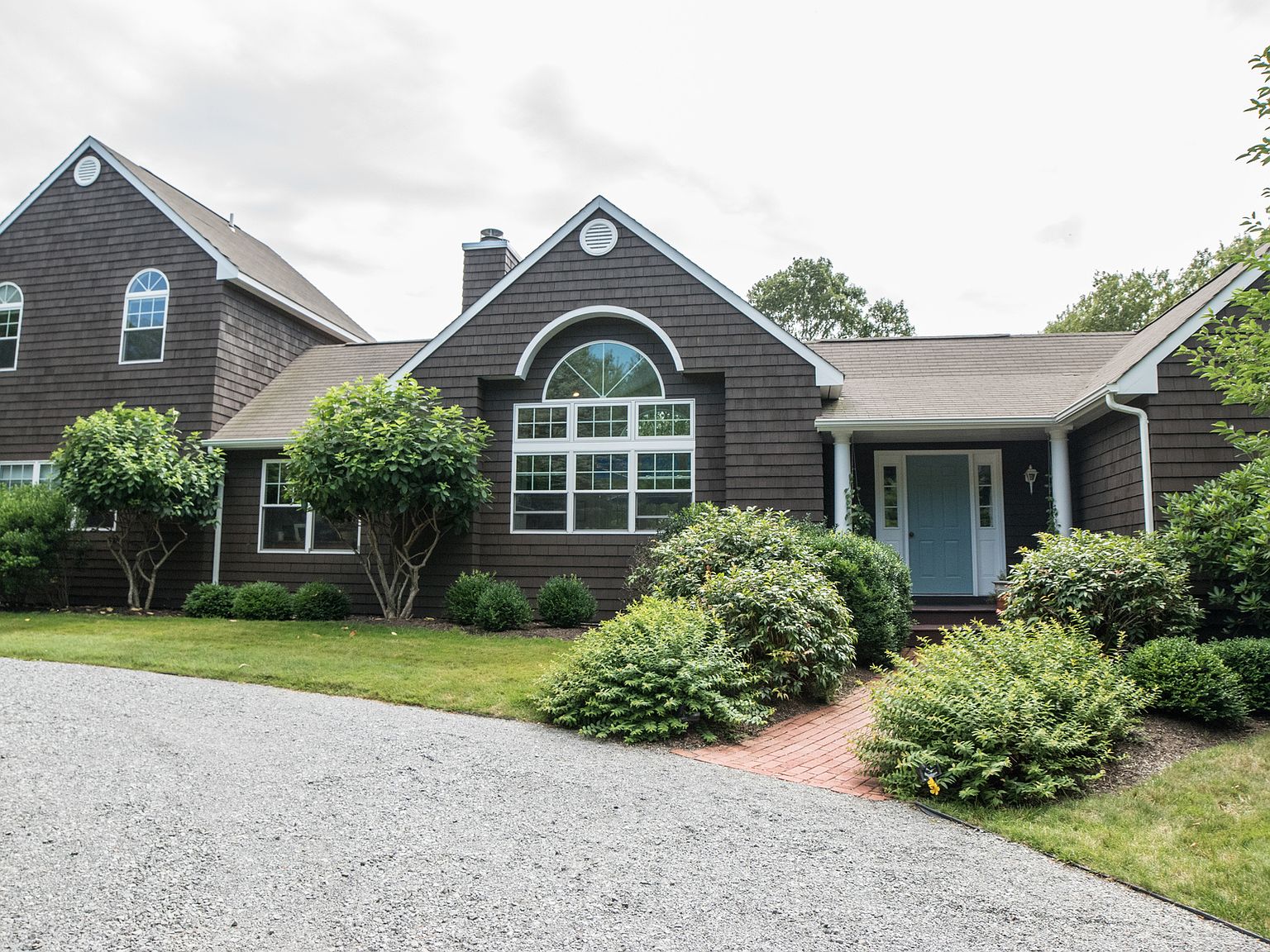 9 Knoll Ln, Wainscott, NY 11937 Zillow