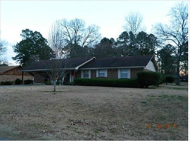 2nd image of 6072 Birch Dr