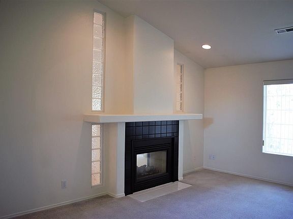 5th image of 2530 Royal Palm Ave