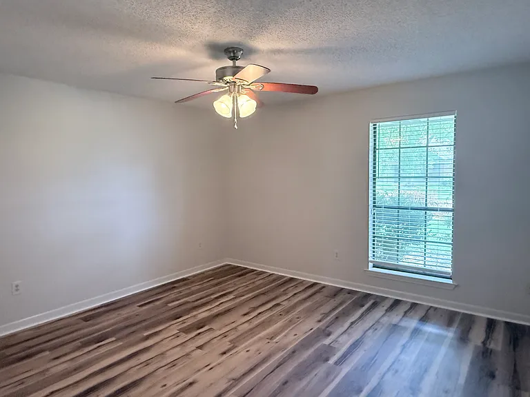 2912 Lancelot Dr — Photo 12