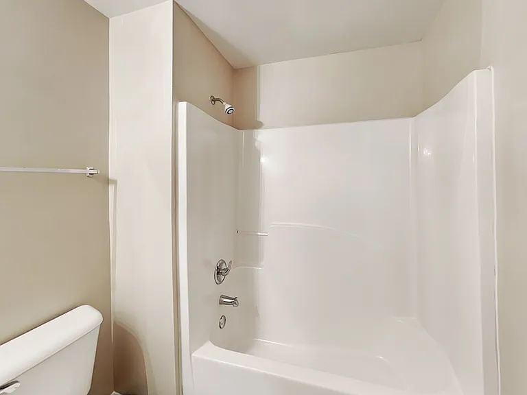 618 Maltese Dr — Photo 23