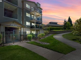 11735 NW Winter Park Ter UNIT 102, Portland, OR 97229