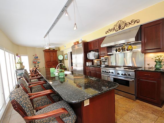 Kitchen, Commercial Grade