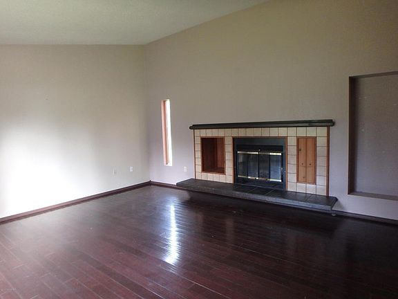 5th image of 46828 Mooseberry Ave