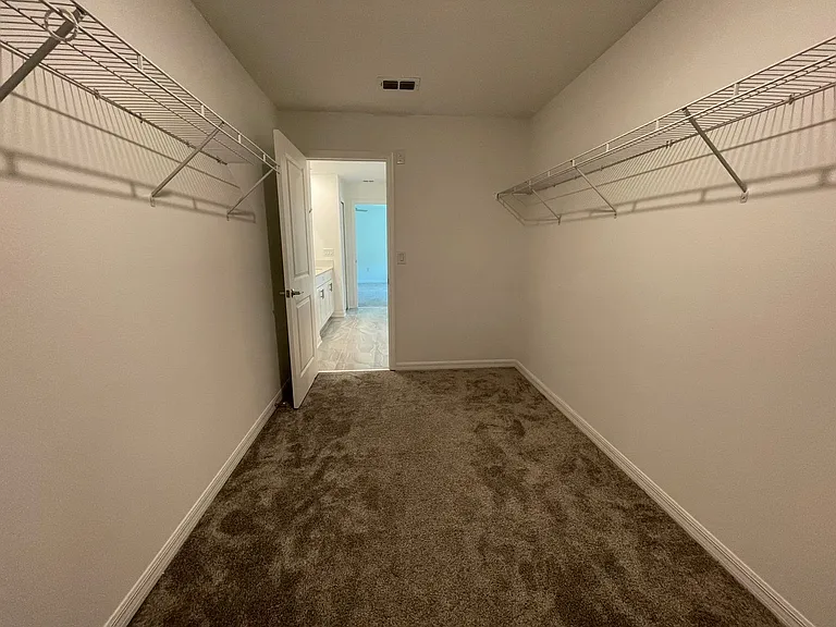 1098 Pacific Dunes Ct — Photo 35