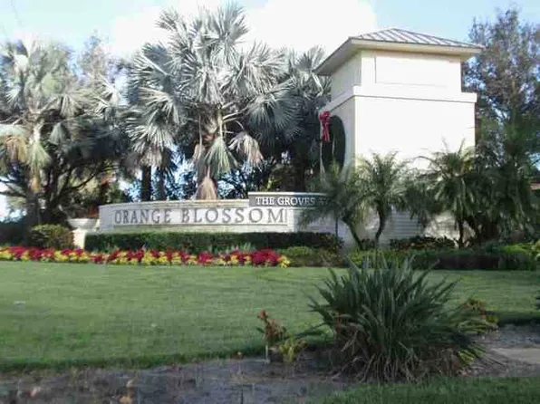 2448 Dragonfruit Way, Naples, FL 34120