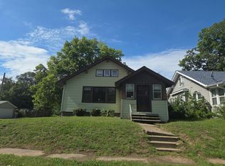 2020 9 1/2 St, Rock Island, IL 61201