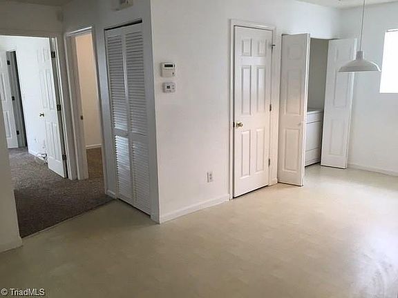 5th image of 1716 Hertford St