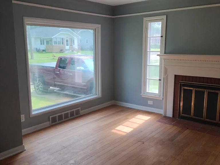 2555 Altoona St — Photo 3