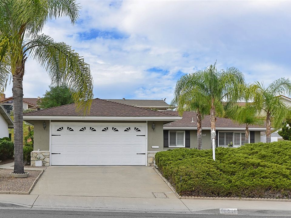 1st image of 16610 Bernardo Oaks Dr
