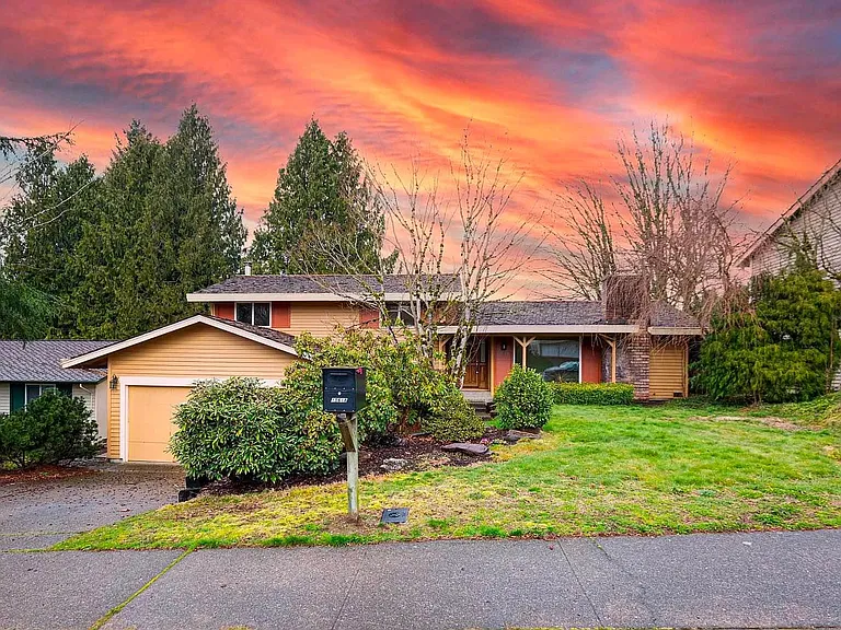 15618 SE Fairwood Blvd — Photo 13