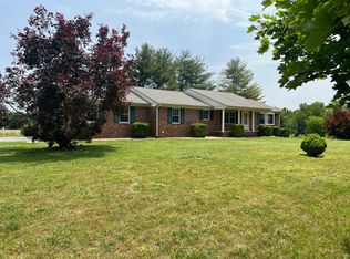 8409 Church Pond Rd, Fredericksburg, VA 22408