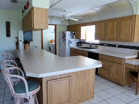 4th image of 822 Maralyn Ave